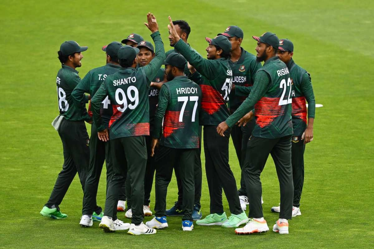 অনেক খেলা অনেক সুযোগ