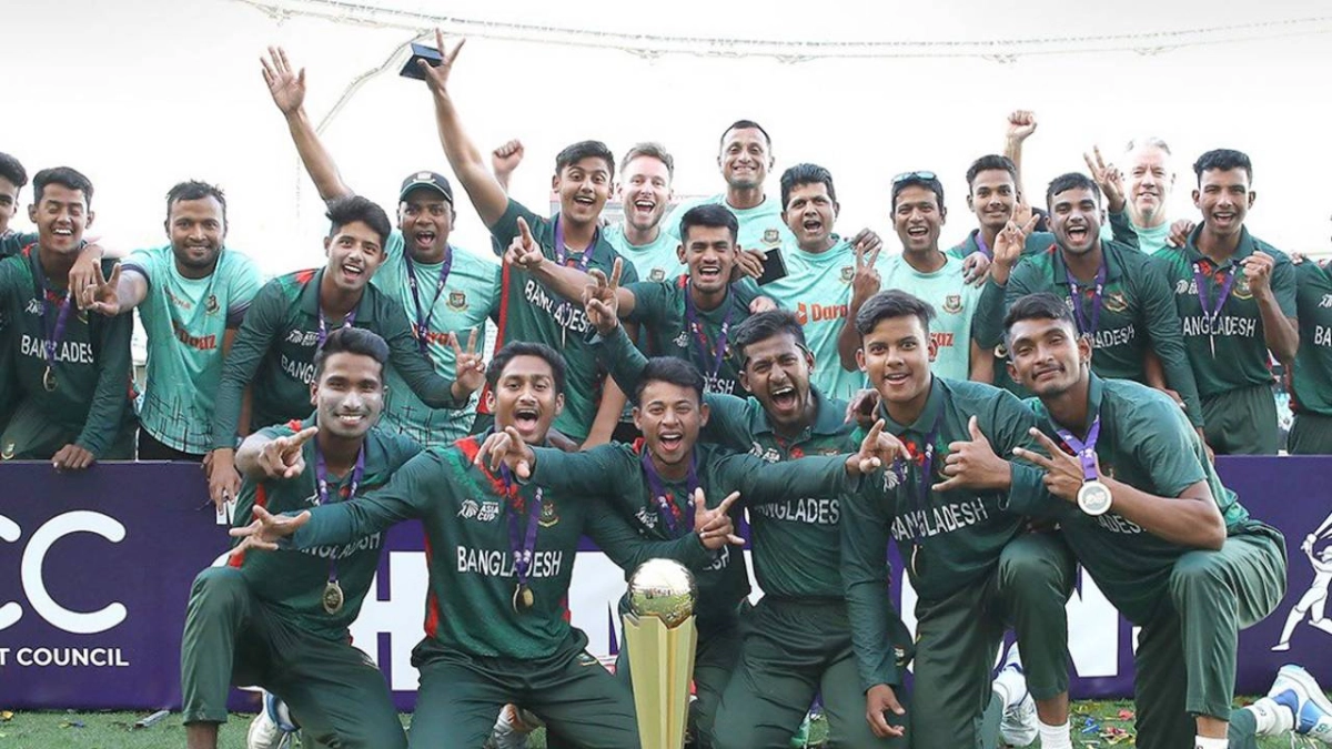 মধ্যরাতে দেশ ছাড়ছে বাংলাদেশ দল