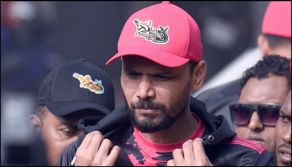সিলেটের নেতৃত্বে নিয়ে মাঠে ফিরছেন মাশরাফি