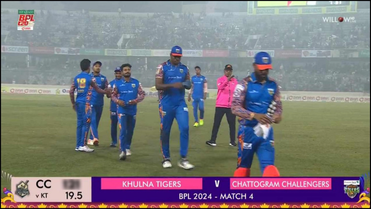 শেষ হল চট্টগ্রাম চ্যালেঞ্জার্স-খুলনা টাইগার্সের মধ্যে রোমাঞ্চকর ম্যাচ, দেখেনিন ফলাফল