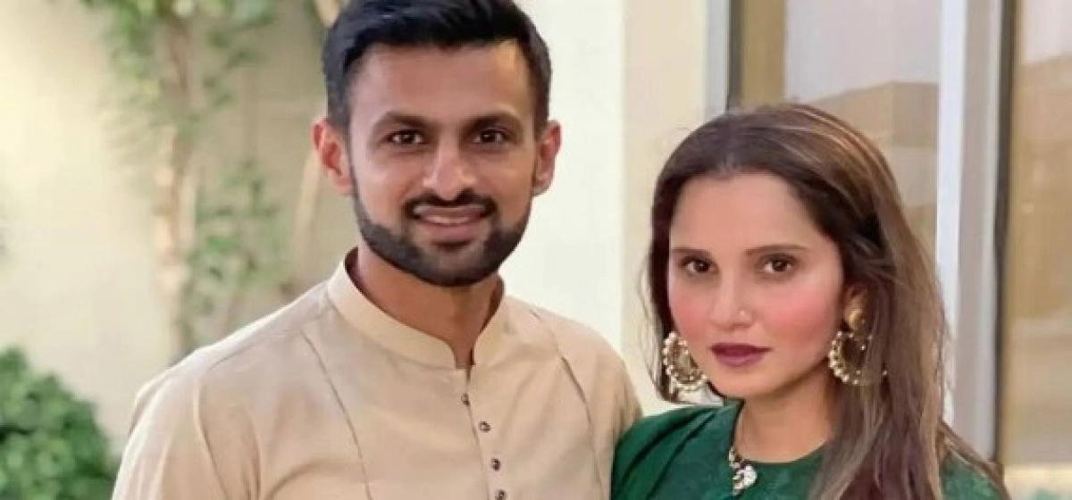 শোয়েবকে ডিভোর্স দেওয়ার আসল কারণ ফাঁস