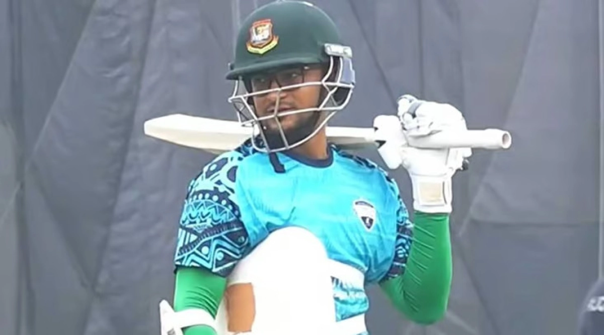 এই কারণে ৮ নম্বরে ব্যাটিং করেছেন সাকিব