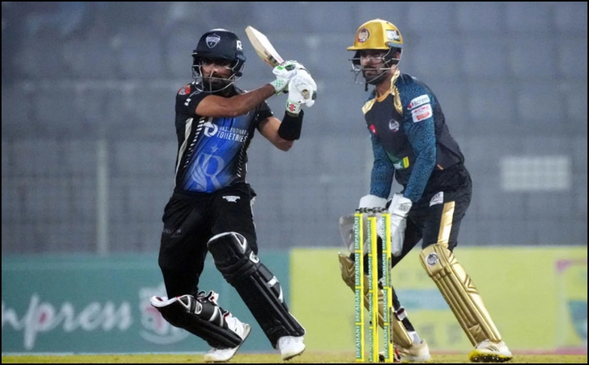 বাবরের ঝড়ো ব্যাটিংয়ে ঢাকার সামনে পাহার সামন টার্গেট