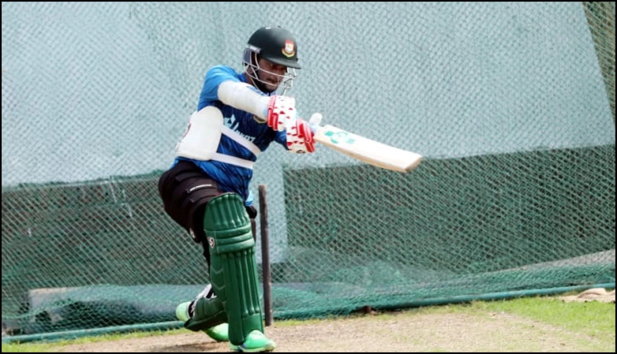 সন্ধ্যায় দলের ম্যাচ, সকাল থেকে একাই অনুশীলনে সাকিব