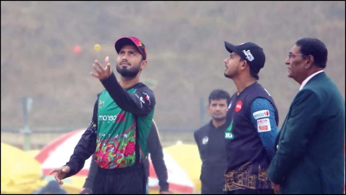 নতুন অধিনায়ক, নতুন জার্সিতে নতুন আশায় ব্যাটিংয়ে সিলেট ; ৫ ওভার শেষে দেখেনিন স্কোর-