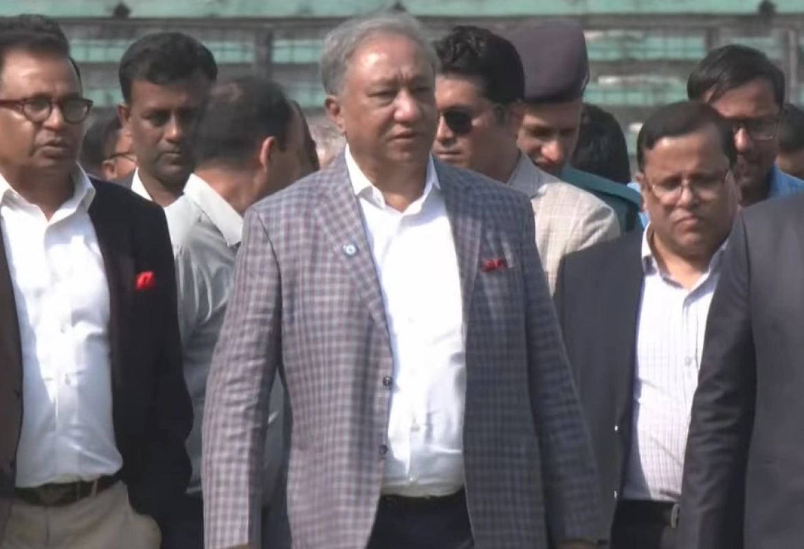 কারো দোষ না ধরে কিভাবে বঙ্গবন্ধু স্টেডিয়াম সংস্কার করা যাবে সেই রাস্তা দেখালেন মন্ত্রী পাপন