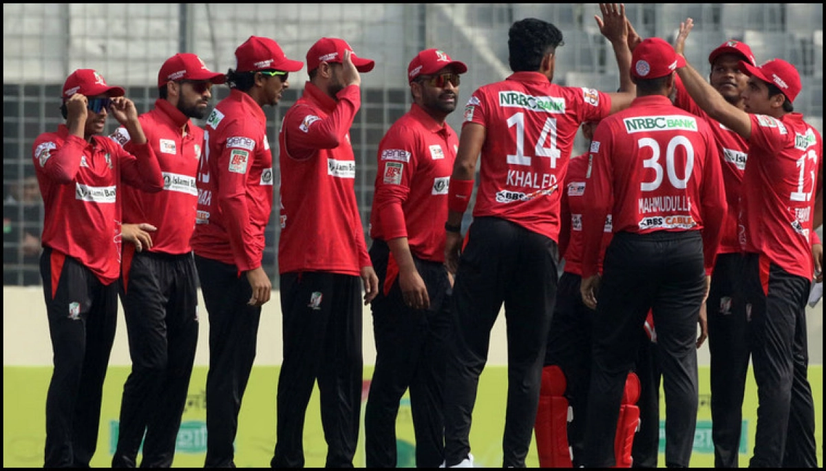 এবার বিপিএল মাতাতে বরিশালে যোগ দিলেন আফ্রিকার বিধ্বংসী ব্যাটার!