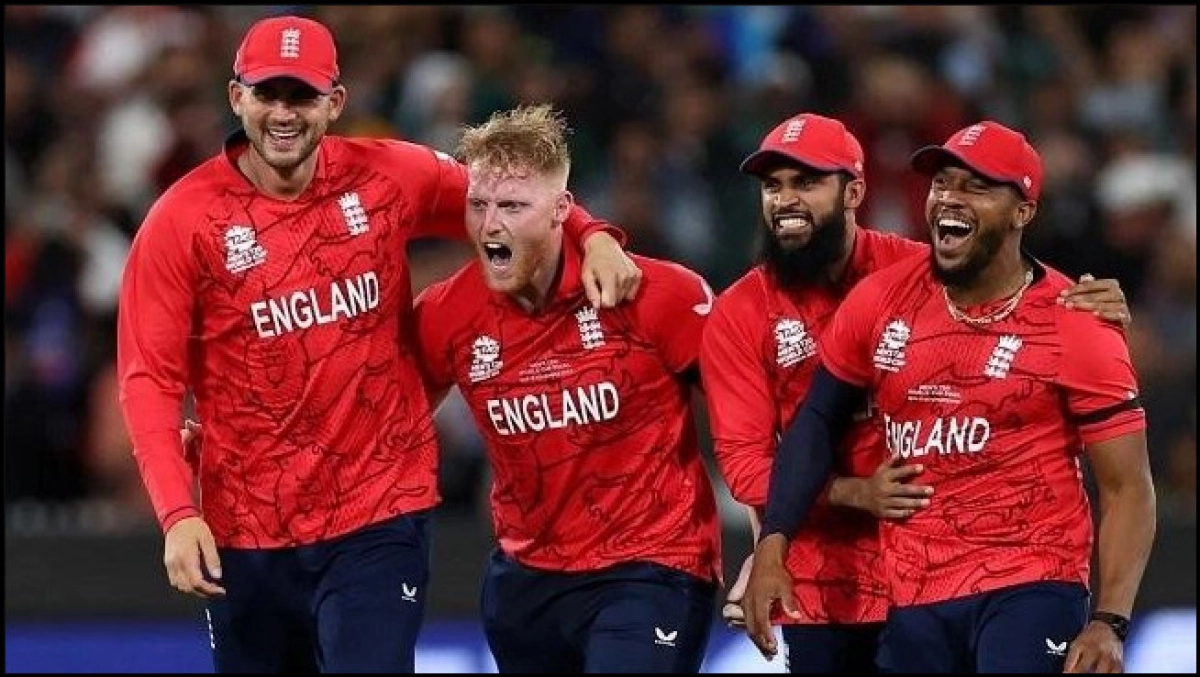 খুলনার হয়ে বিপিএল মাতাবেন ইংল্যান্ডের বিধ্বংসী ব্যাটার!
