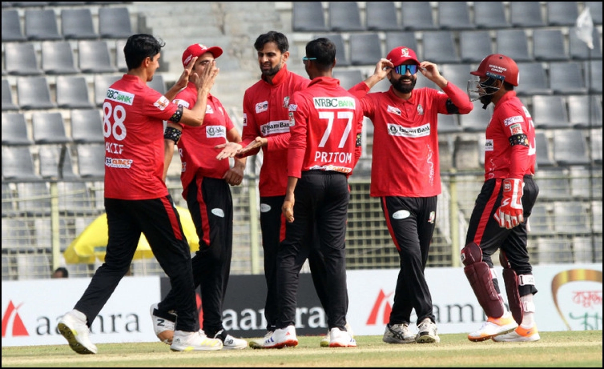 হাইভোল্টেজ বিপিএল ম্যাচ সহ আজ টিভিতে যা দেখবেন (১৭ ফেব্রুয়ারি ২০২৪)