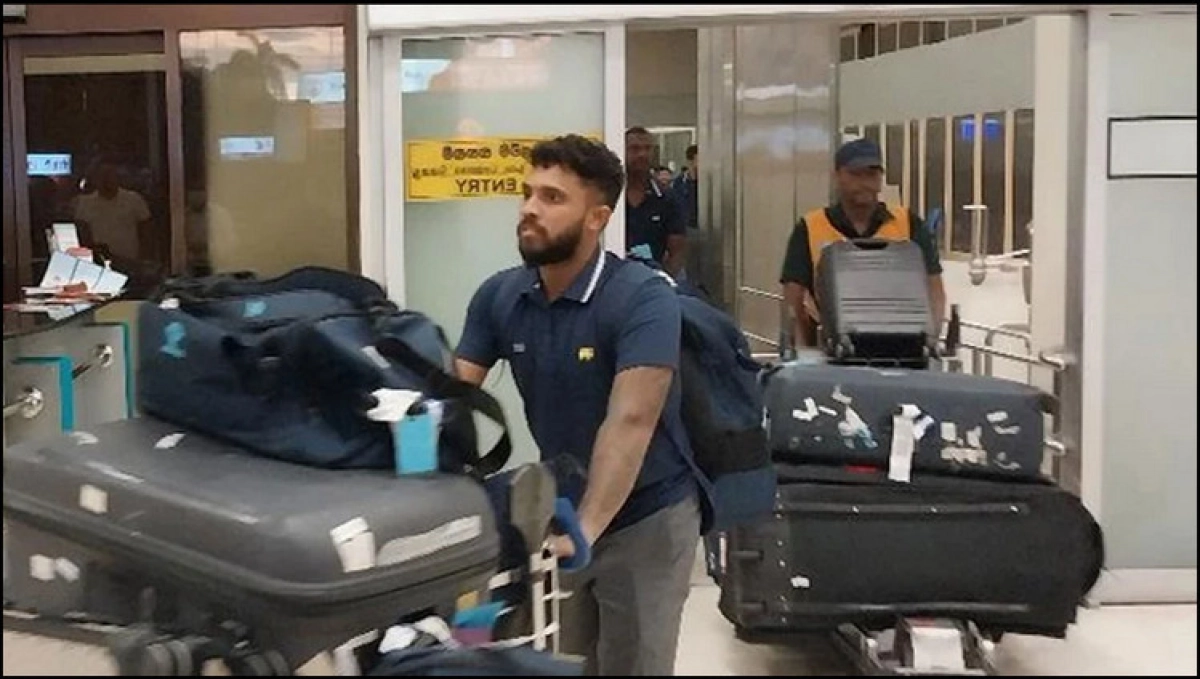 নির্ধারিত সময়ের আগেই বাংলাদেশে শ্রীলঙ্কা!