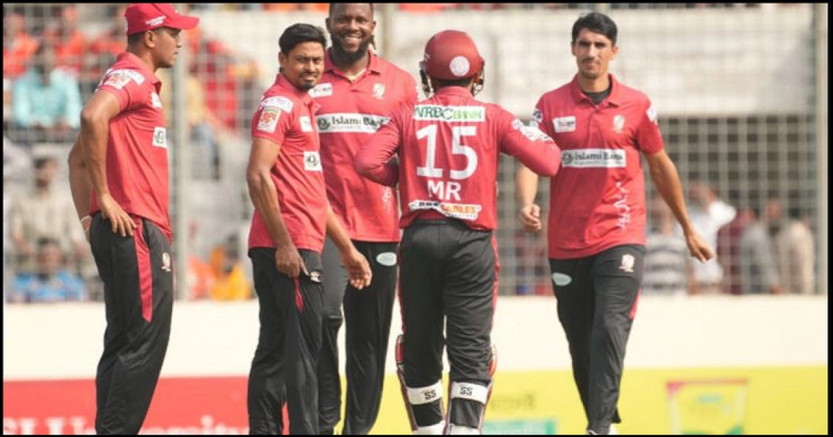 তাইজুলকে নেওয়ায় একটি দল হেসেছিল জানালেন তামিম!