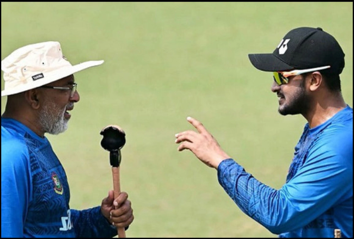 বিশ্বকাপে ব্যাটিং অর্ডারে বদল নিয়ে একে অপরকে দোষ দিলেন সাকিব-হাথুরু