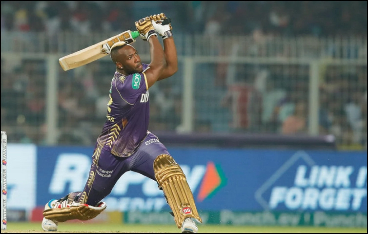 রাসেলের ঝড়ে রানের পাহাড়ে কলকাতা!