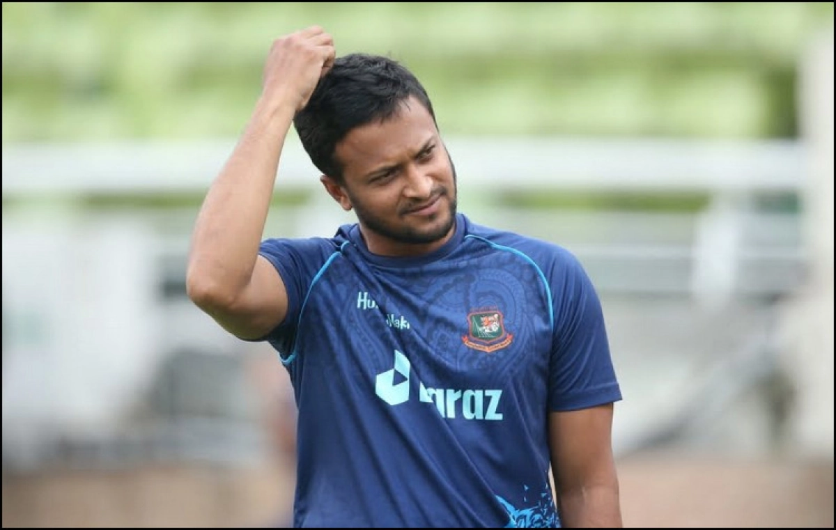 বিশেষ অনুষ্ঠানে যোগ দিতে ম্যাচ শেষ না করেন মাঠ ছাড়লেন সাকিব