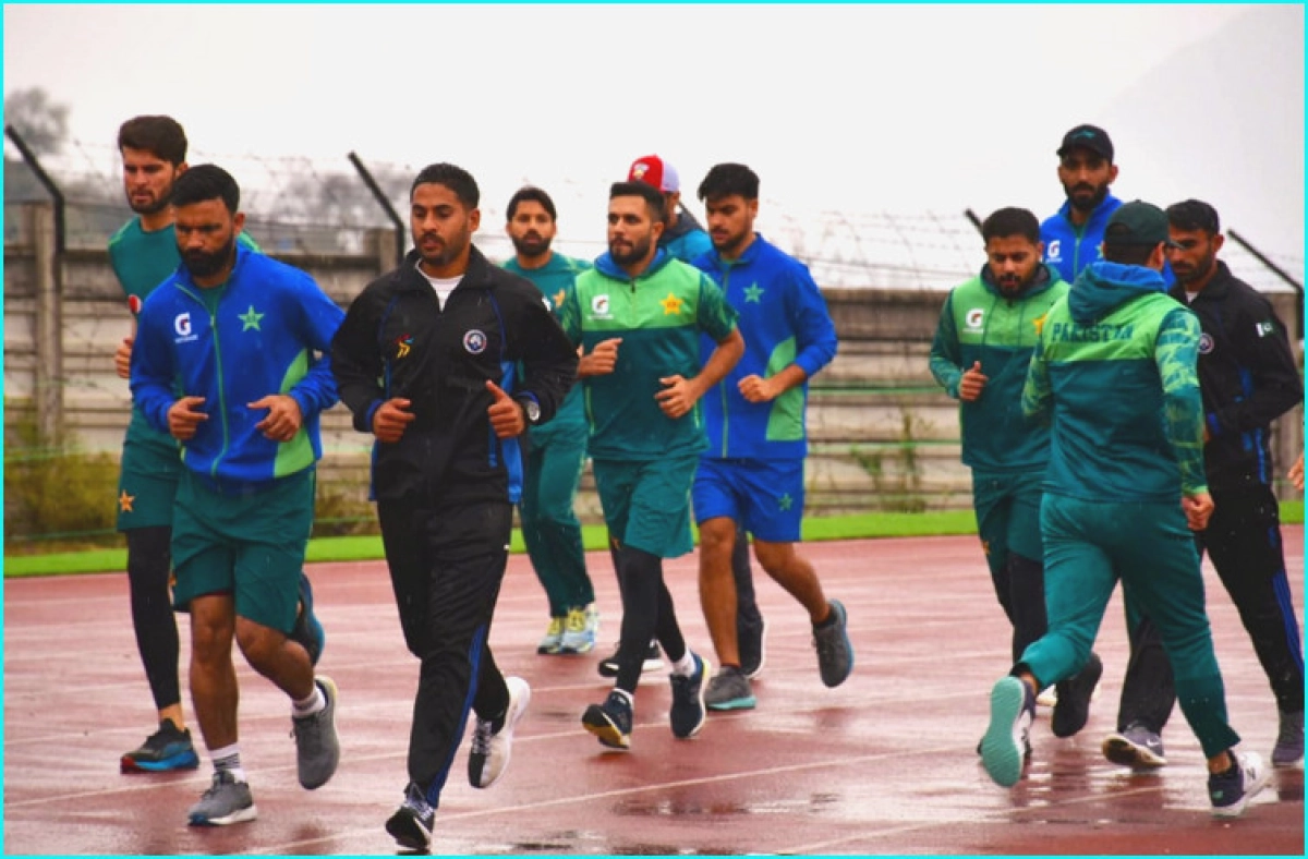 ২৯ ক্রিকেটারের মধ্যে আর্মি ট্রেনিংয়ে ২ কিলোমিটার দৌড়াতে পারেননি যে ক্রিকেটার