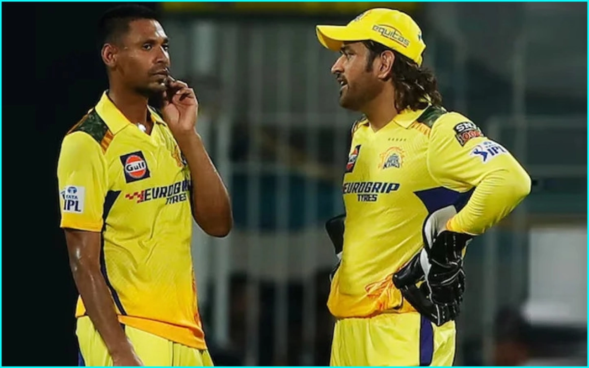 এবার নিজের শীর্ষস্থান হারালেন মুস্তাফিজ