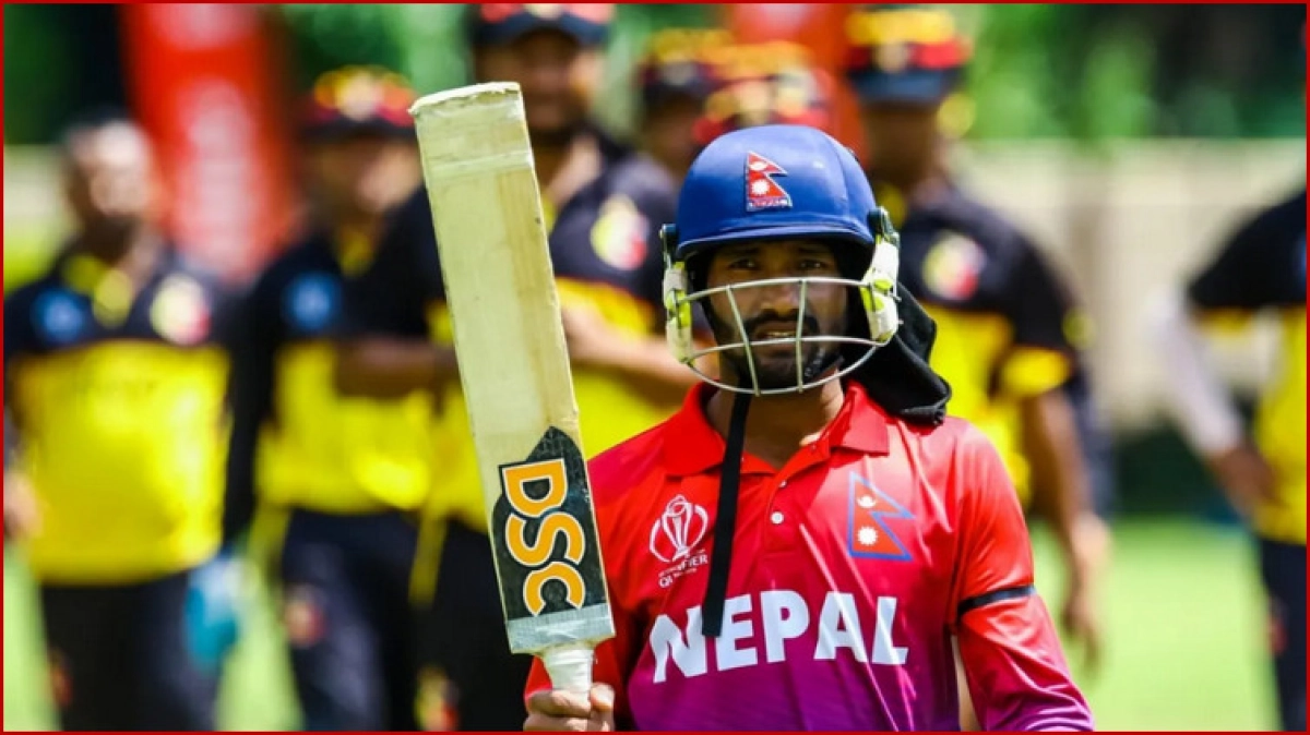 এবার ৬ বলে ৬ ছক্কা হাঁকিয়ে নেপালের ক্রিকেটারের ইতিহাস