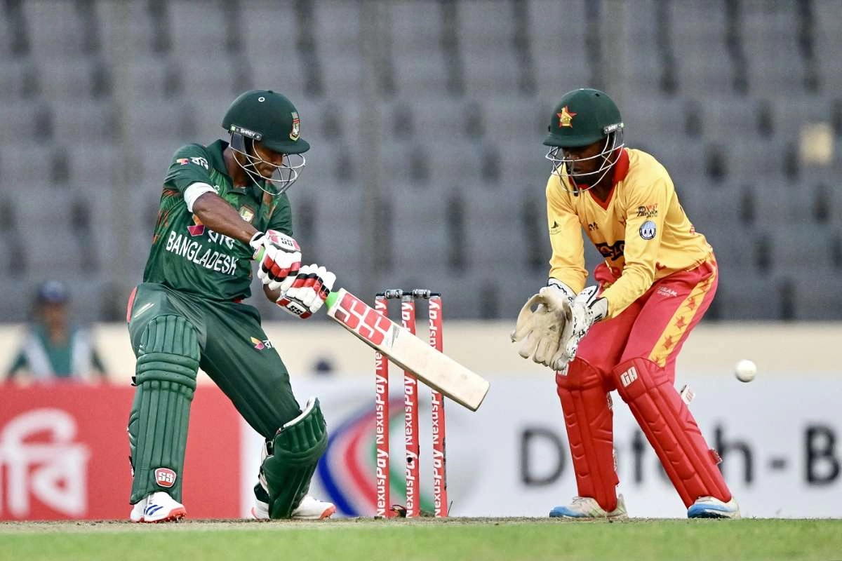 জিম্বাবুয়েকে যত রানের টার্গেট দিল বাংলাদেশ