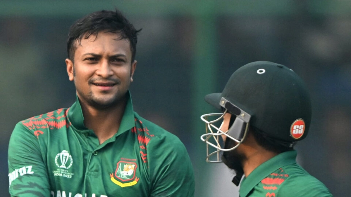 ব্রেকিং নিউজ ; বিশ্বকাপে শান্তর দায়িত্ব কেড়ে নিলেন সাকিব!