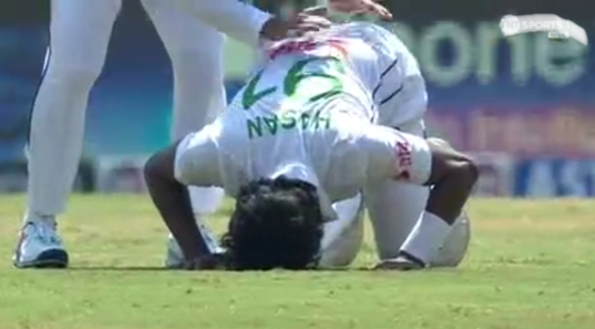 টানা দুই সিরিজে ৫ উইকেট নিয়ে অবিশ্বাস্য রেকর্ড করলেন হাসান মাহমুদ