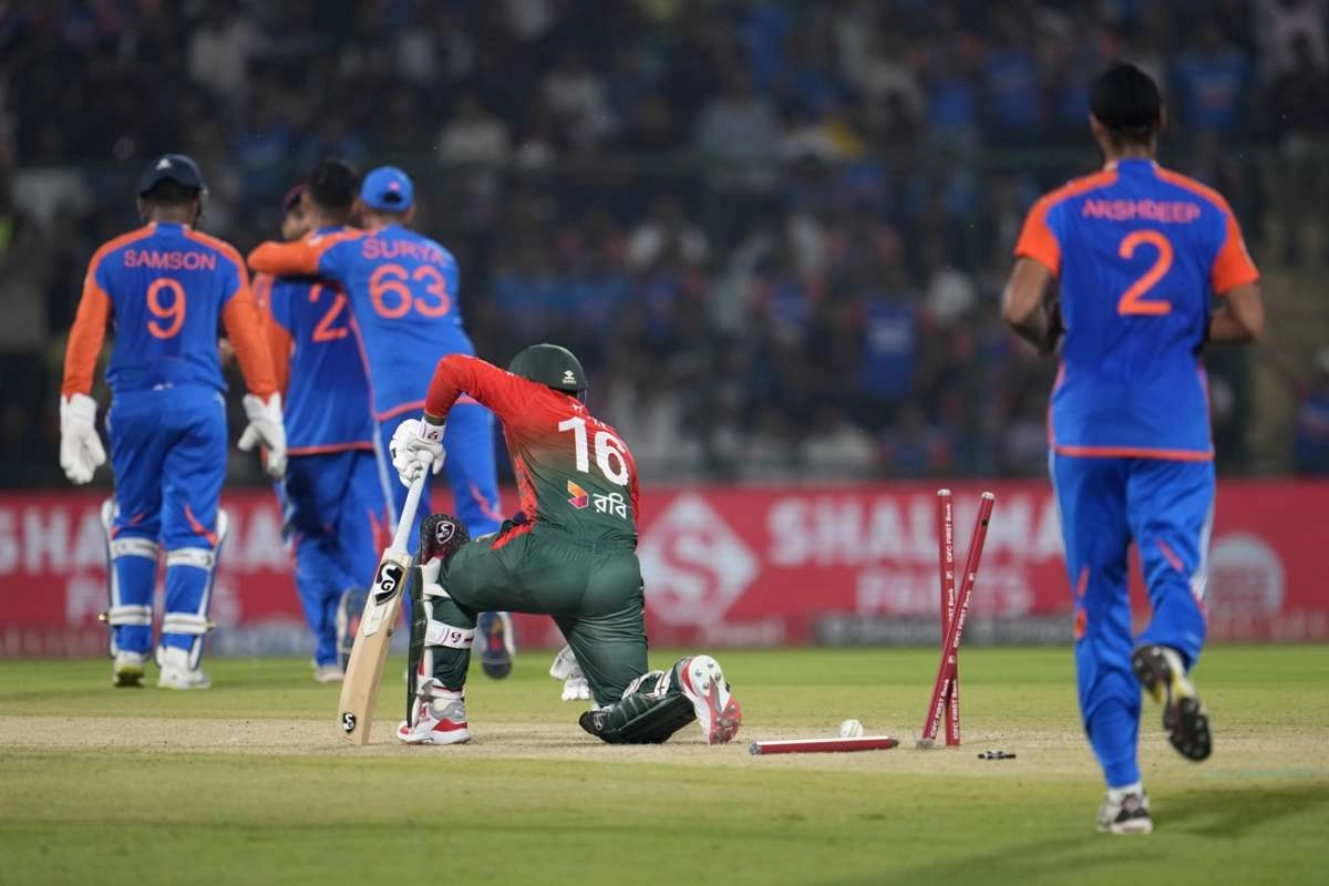 হাড্ডাহাড্ডি লড়াইয়ে শেষ হল বাংলাদেশ ভারত হাইভোল্টেজ ম্যাচ, দেখে নিন ফলাফল