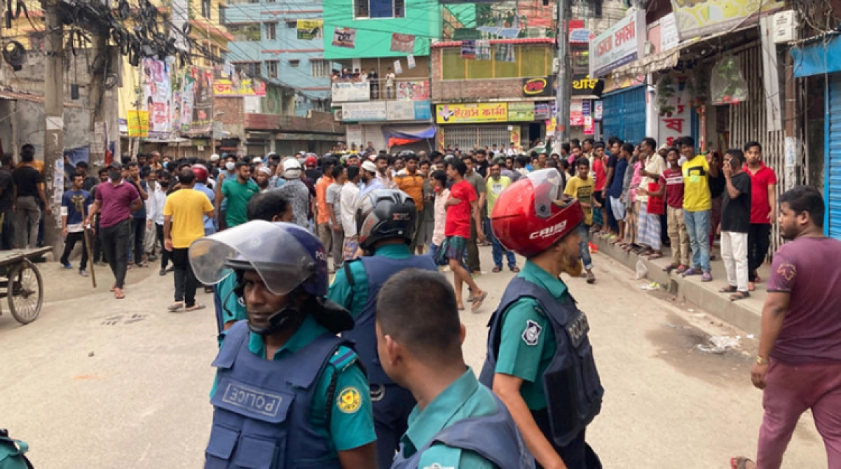 আওয়ামী লীগ ও বিএনপির মধ্যে ব্যাপক সং'ঘ'র্ষ, আ'হ'ত ১০ নি'হ'ত