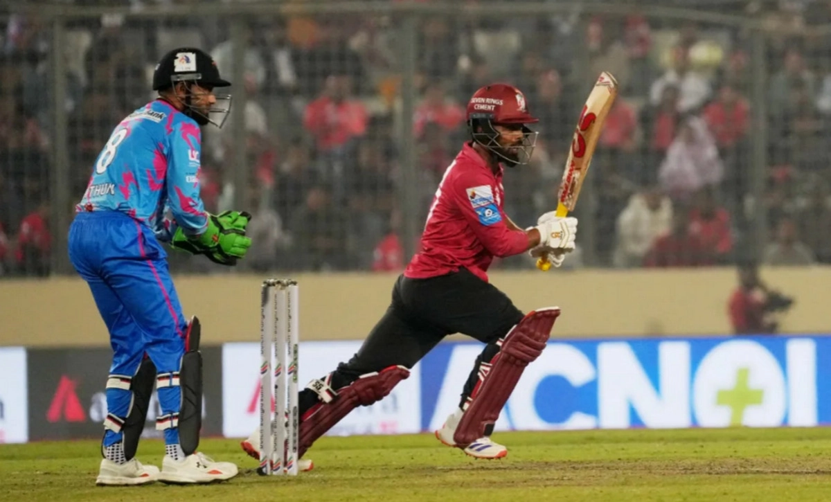এইমাত্র শেষ হল; চিটাগাং বনাম বরিশাল কোয়ালিফায়ার ম্যাচ
