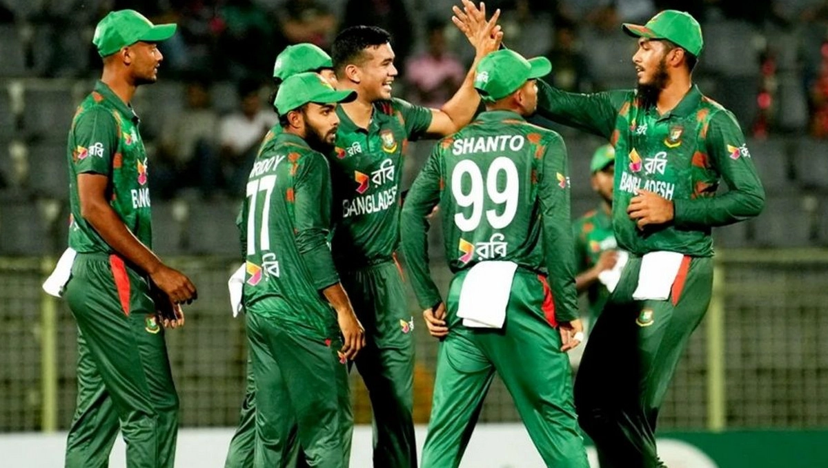 চ্যাম্পিয়ন্স ট্রফির আগেই দলে যোগ দিবেন বাংলাদেশের নতুন কোচ