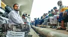 মালয়েশিয়ায় বাংলাদেশি শ্রমবাজারে সিন্ডিকেটের ছোবল, বন্ধ হওয়ার শঙ্কা