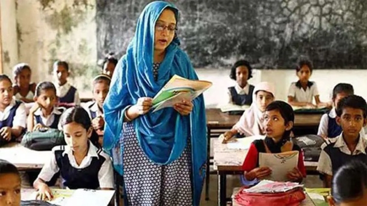 সরকারি প্রাথমিক শিক্ষকদের বেতন গ্রেডে বড় পরিবর্তন, আসছে সুখবর