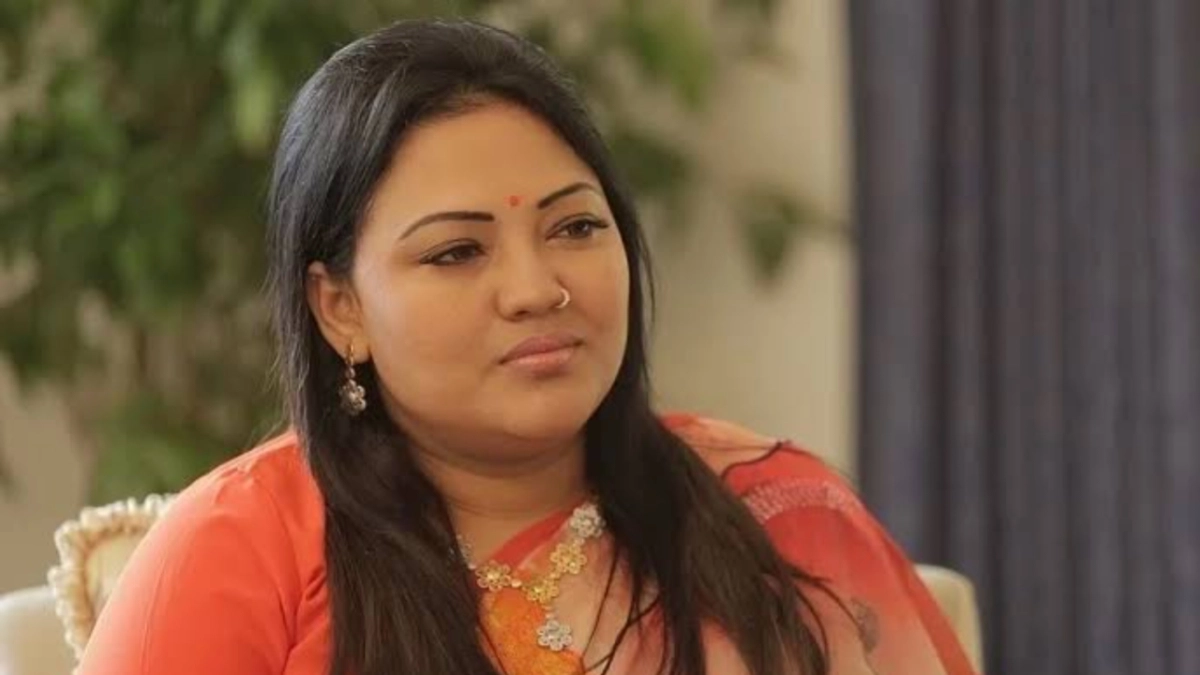 যেভাবে আটক হলেন শিল্পী ও সাবেক সংসদ সদস্য মমতাজ
