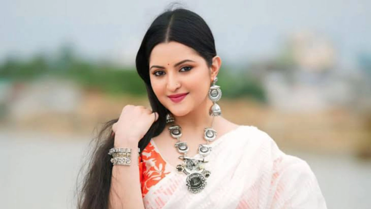 পরীমণির মৃত্যুর গুজব: সত্যিটা কী!