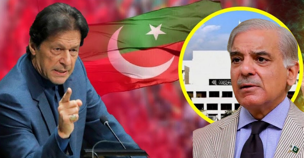 ইমরান খানের পাল্টা চাল! প্রধানমন্ত্রিত্ব হারাতে পারেন শেহবাজ শরিফ