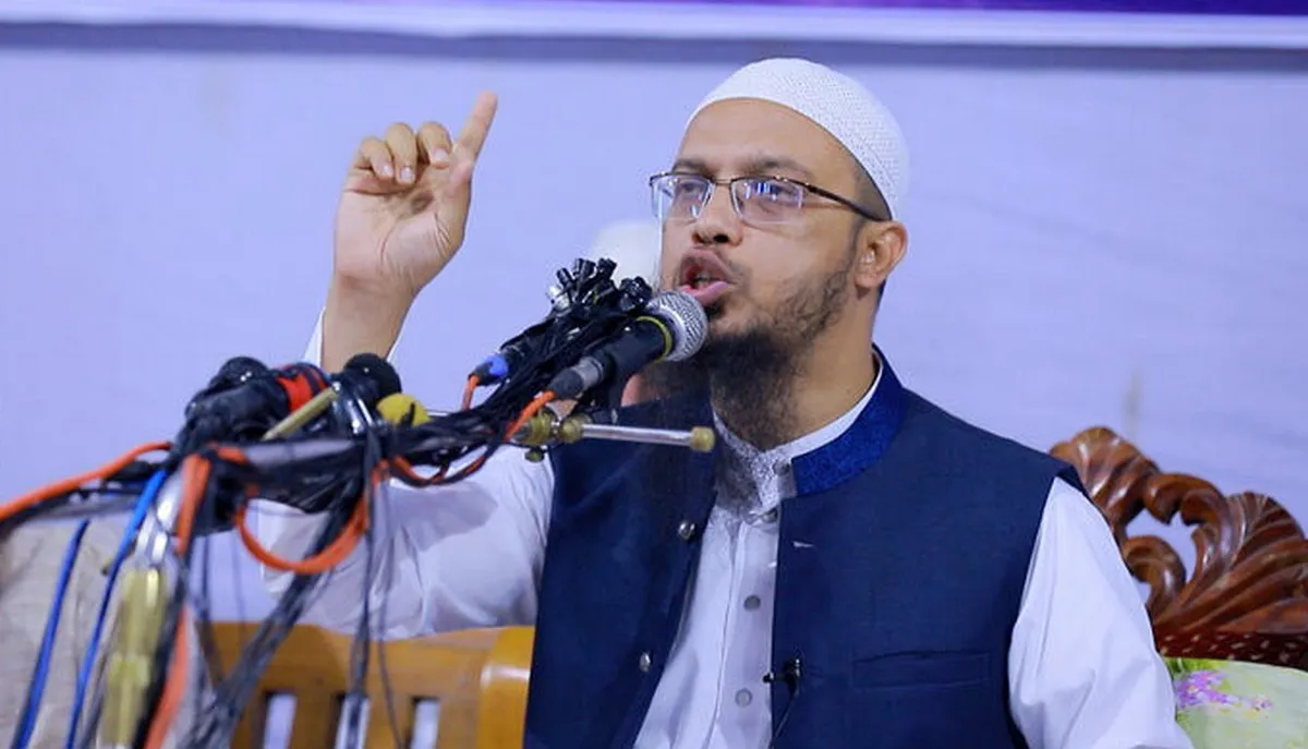 খালি গায়ে ওযু হবে কিনা, শার্টের হাতা গুটিয়ে নামাজ হবে