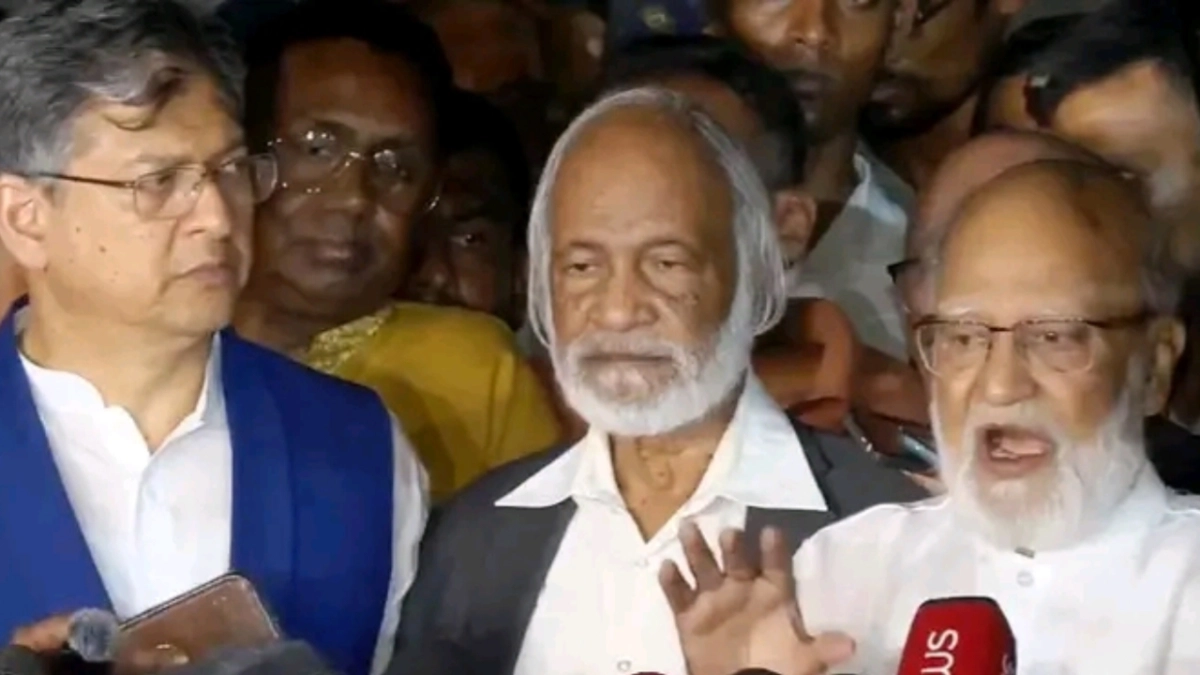 প্রধান উপদেষ্টার সঙ্গে বৈঠক শেষে যা জানালেন বিএনপির নেতারা