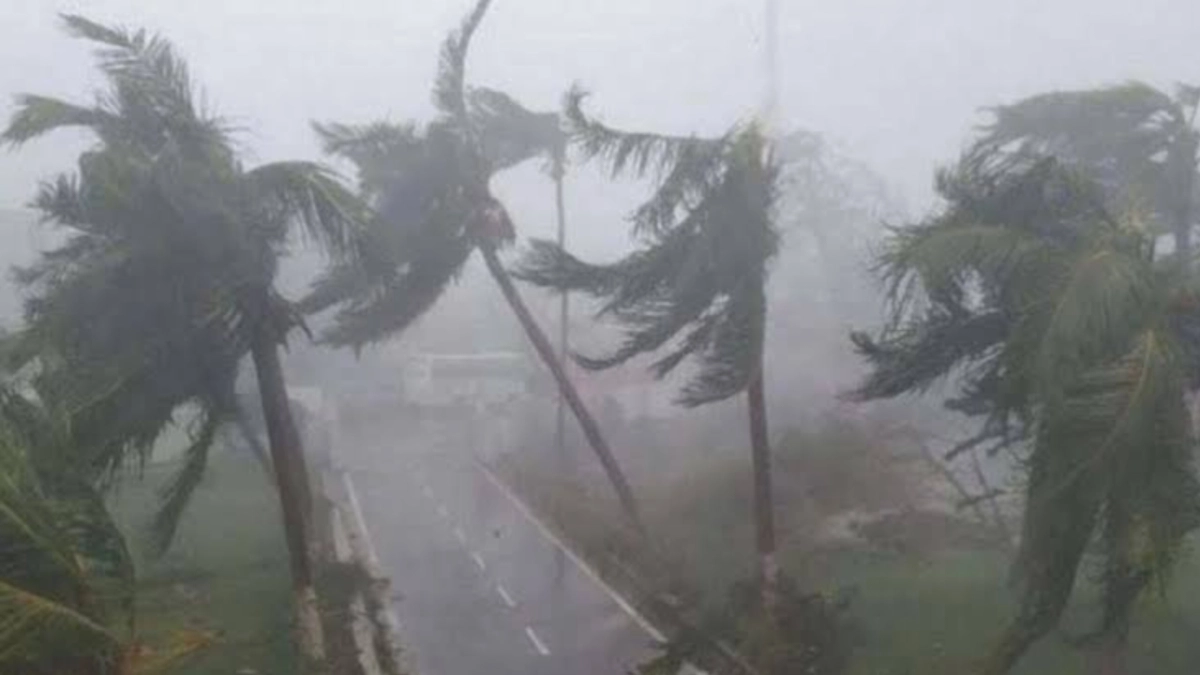 ১০ জেলায় তীব্র ঝড়ের সতর্কবার্তা