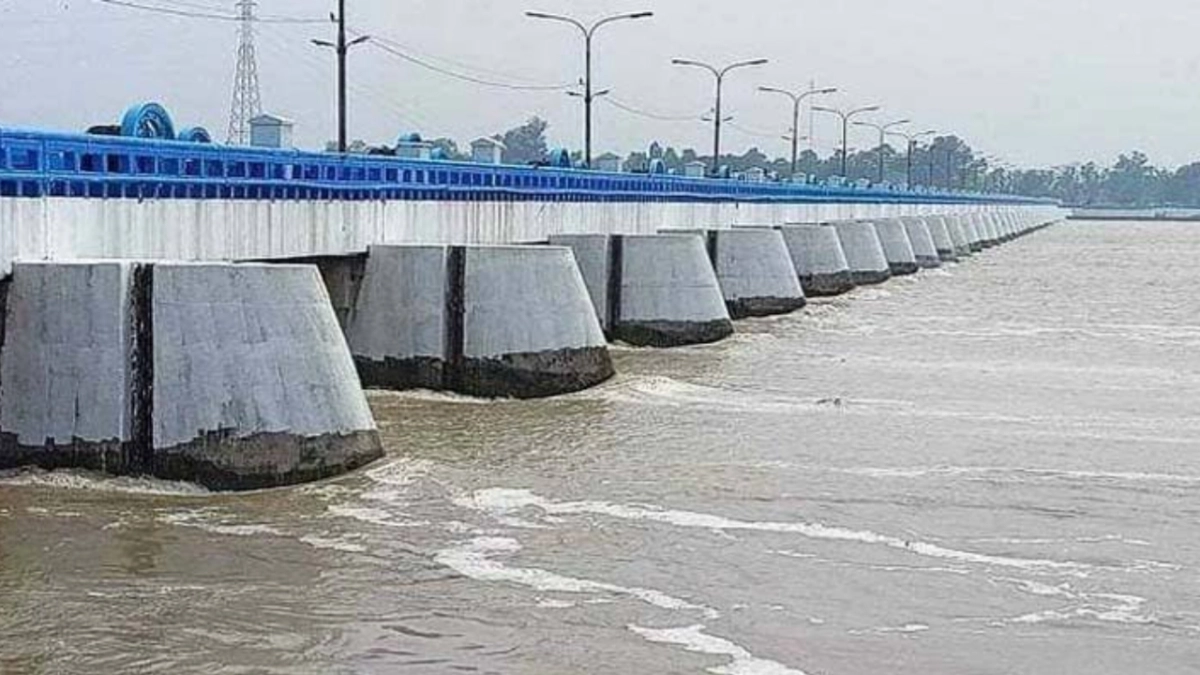 খুলে দেওয়া হলো তিস্তার ৪৪ গেট
