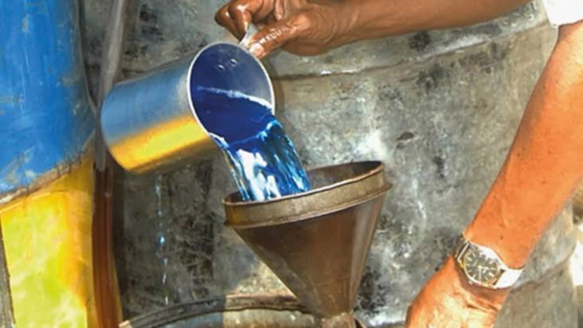 কেরোসিনের দাম একলাফে বাড়লো ১০ টাকা