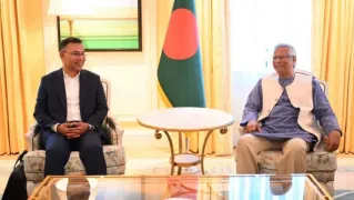 যে কথা হলো ড. ইউনূস ও তারেক রহমানের