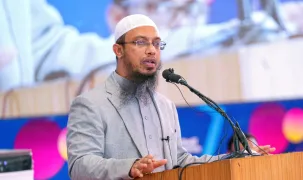 নবীজির চোখে ১৫ শ্রেণির মানুষ বড়ই কপালপোড়া