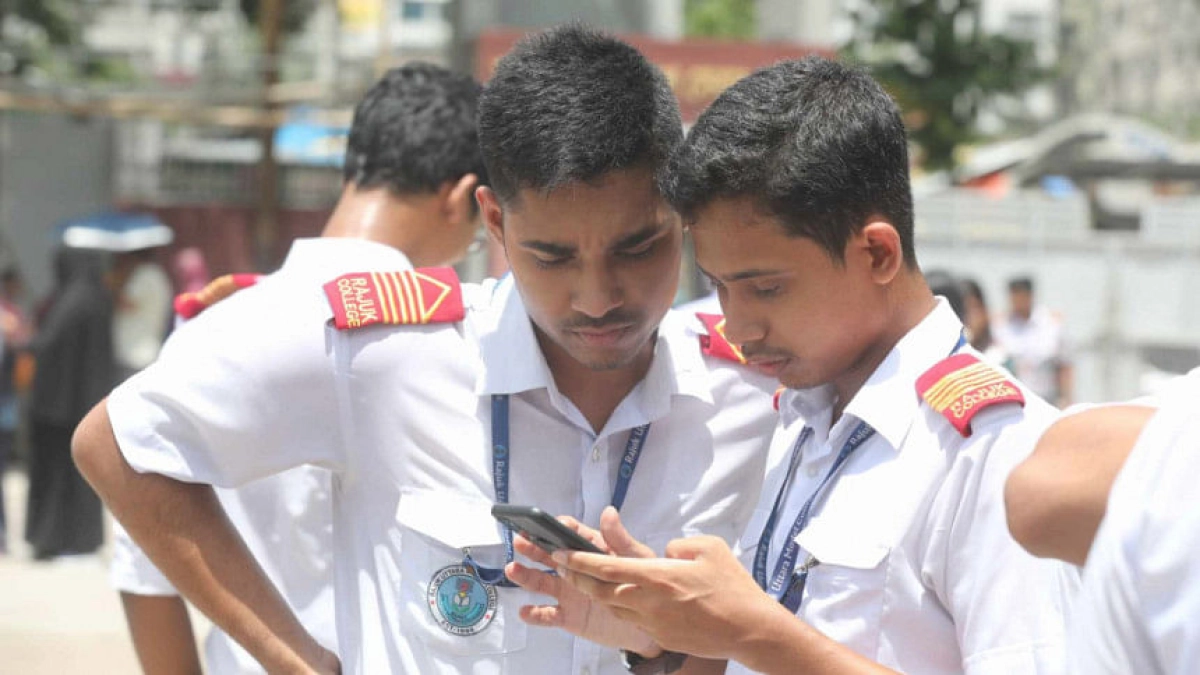 আজ প্রকাশিত হবে এসএসসি ফলাফল, জানা যাবে যেভাবে