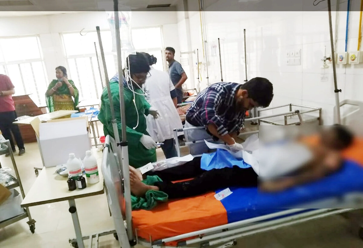 বিমান বিধ্বস্ত: নিহতের সংখ্যা বেড়ে ২৮, বাড়ছে শোক