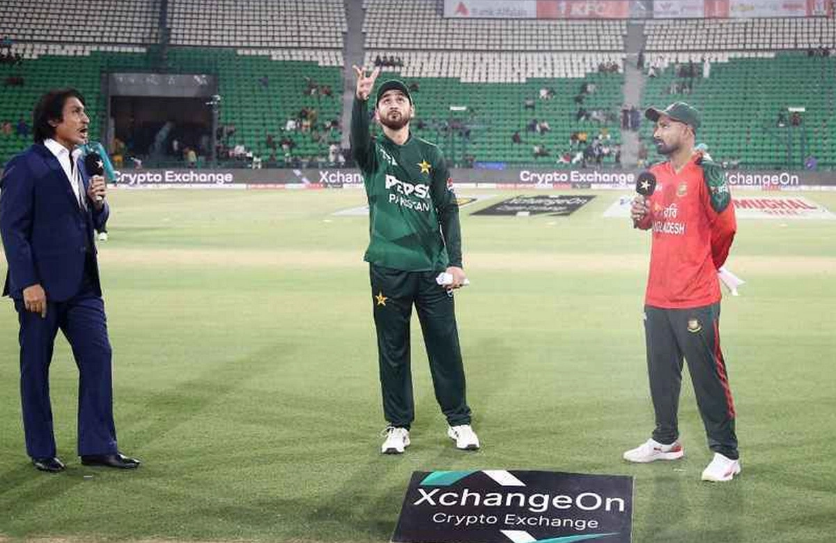 টস জিতল বাংলাদেশ: পাকিস্তানের বিপক্ষে হোয়াইটওয়াশের লক্ষ্যে বোলিংয়ের সিদ্ধান্ত!