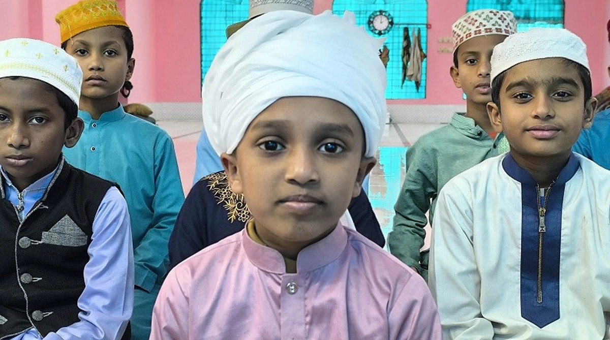 ৯ বছরের শিশু সাড়ে ৬ মাসে কুরআনের হাফেজ