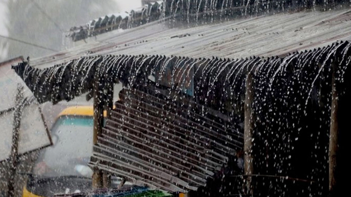 ভারী বৃষ্টিপাতের পূর্বাভাস: যেসব এলাকায় সতর্কতা