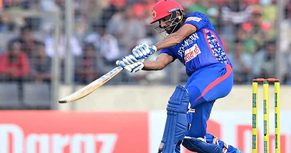 এক ওভারে ৪৫ রান: আফগান ব্যাটারের অবিশ্বাস্য ব্যাটিং