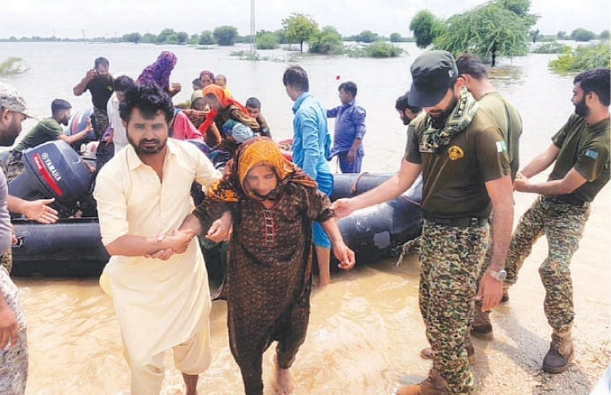 বন্যা ও বৃষ্টিতে ধ্বংস পাকিস্তান, নিহত ২৯৯ জন