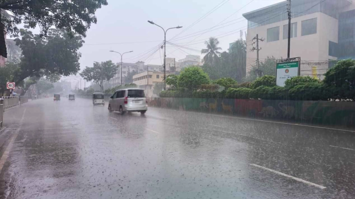 ঢাকা ও সারাদেশে ভারী বৃষ্টির পূর্বাভাস