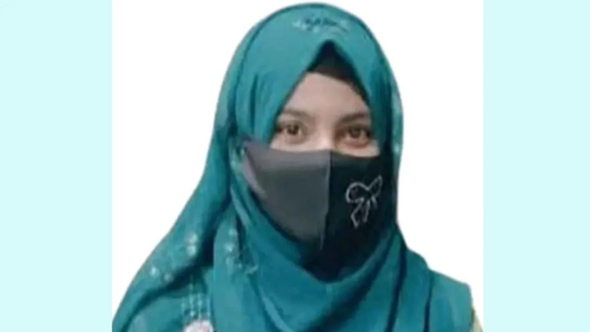 ২৬ বিশ্ববিদ্যালয়ে চান্স পেয়েও ভর্তি হওয়া হল না মেধাবী রাফিয়ার