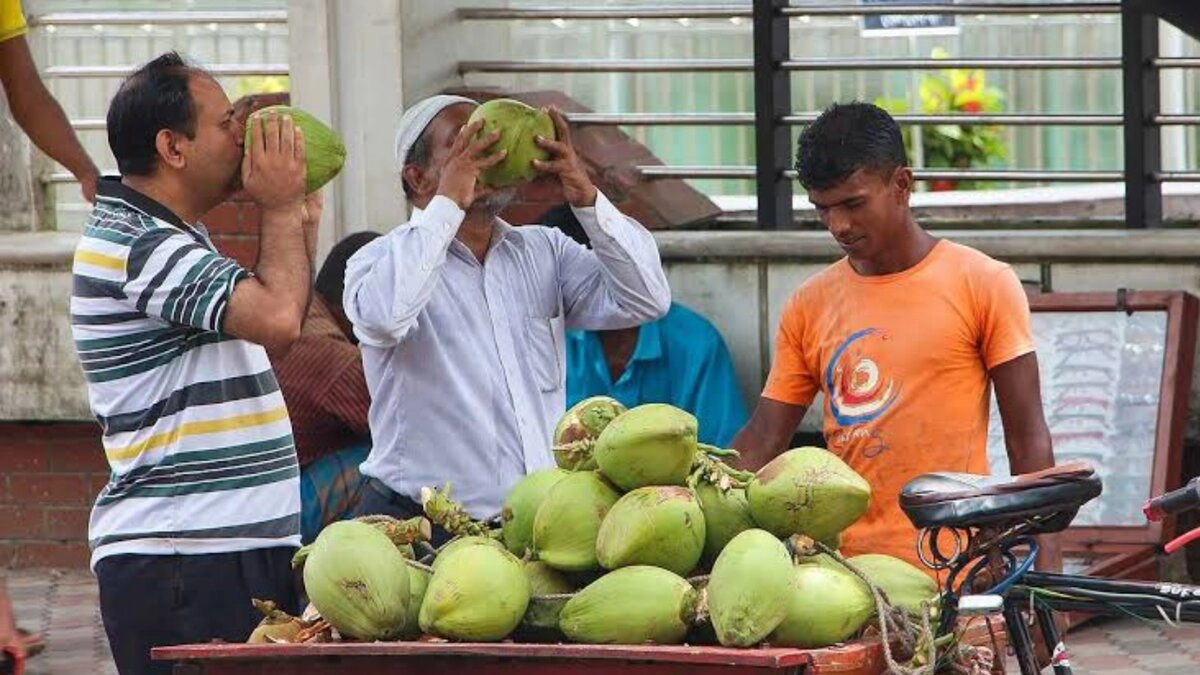 ৬ ধরণের মানুষের জন্য ডাবের পানি বিপজ্জনক
